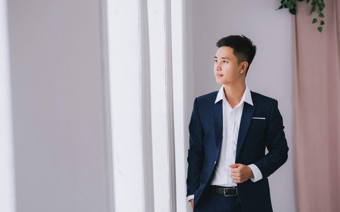 Chàng trai có tên 'Tây không ra Tây, ta chẳng giống ta', lớn lên mới biết tự hào Ảnh 2