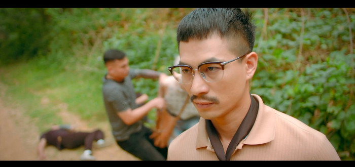 Nam diễn viên Nguyễn Mạnh Cường gây ấn tượng với vai Dũng 'kính' trong phim Độc đạo. 