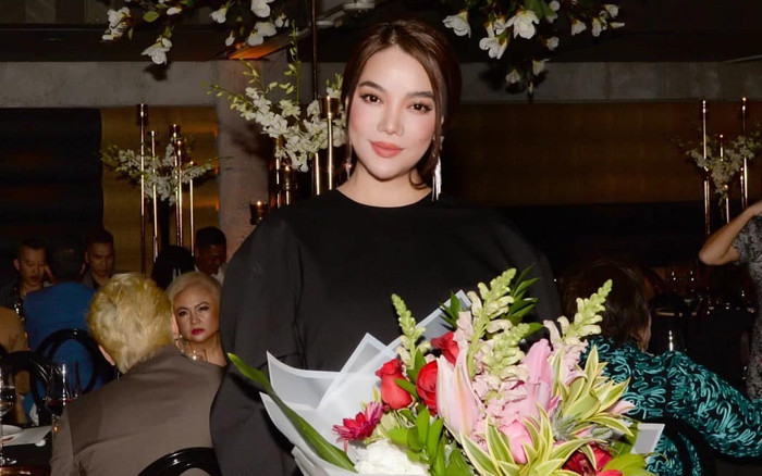 Trương Ngọc Ánh 'lẻ bóng' đón sinh nhật ở trời Tây Ảnh 2