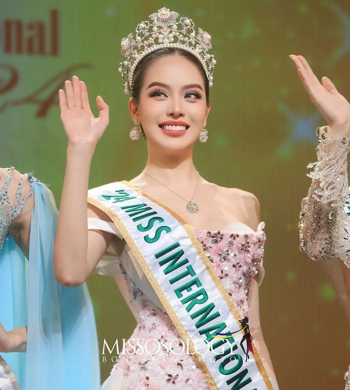 Hoa hậu Thanh Thủy chiến thắng đầy thuyết phục tại Miss International 2024. 