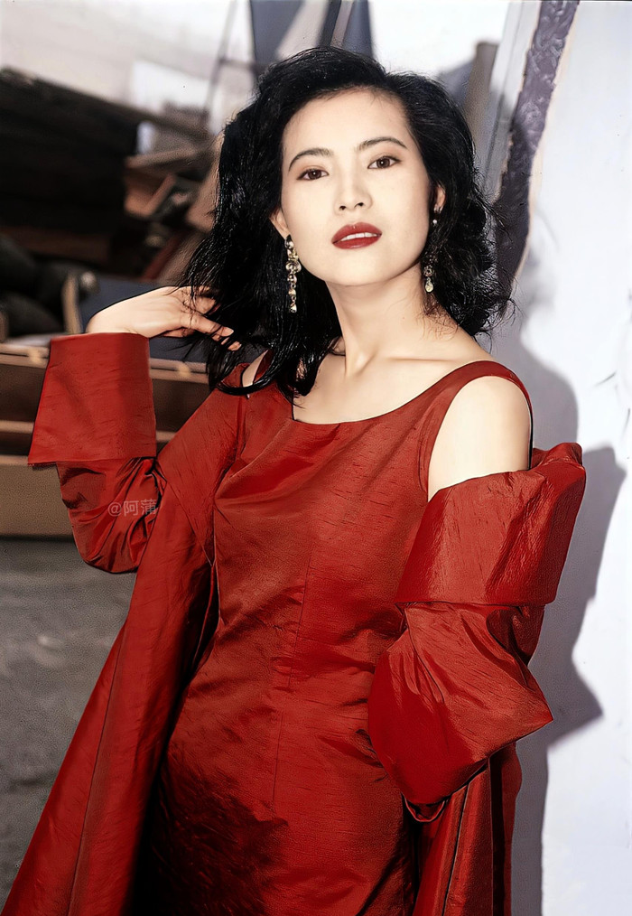 Chỉ trong 3 năm, 2 người bạn trai của Lam Khiết Anh đều qua đời.