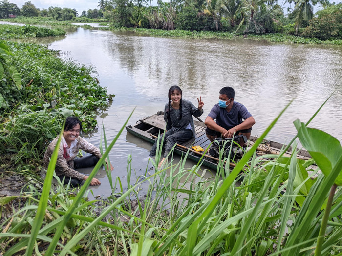 Hậu trường phân cảnh Tú cứu Mạnh trong Tham Vọng Giàu Sang.