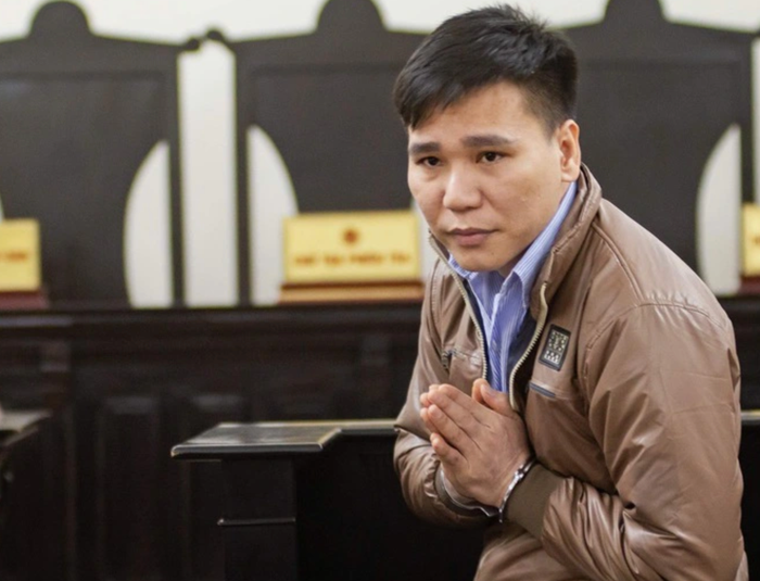 Ca sĩ Châu Việt Cường bị tuyên phạt 11 năm tù về tội giết người sau vì sát hại một cô gái khi ảo giác ma tuý.