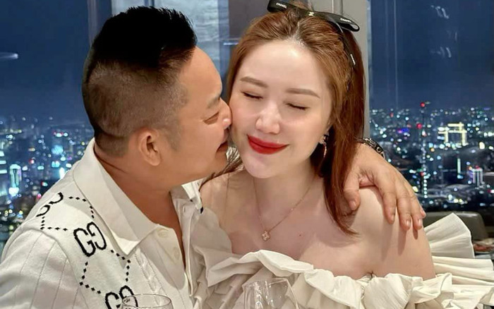 Bảo Thy khoe vai trần gợi cảm, chồng đại gia hiếm hoi nói đúng 4 từ Ảnh 2