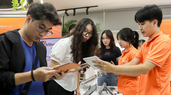 Người Việt tăng cao nhu cầu đọc sách điện tử.