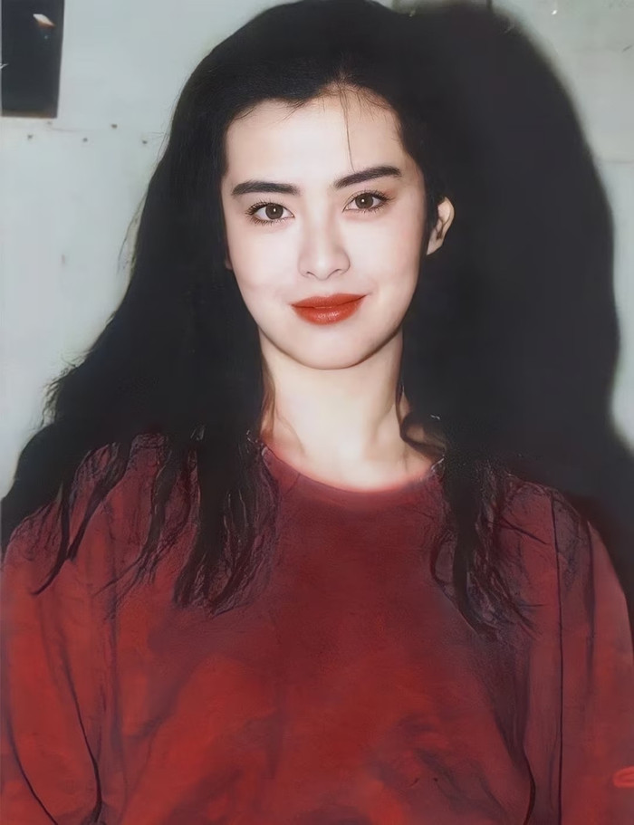 Cuộc đời Vương Tổ Hiền có nhiều thăng trầm.