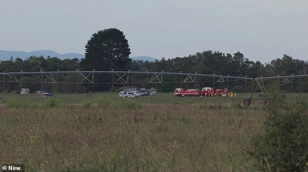 Hiện trường vụ rơi máy bay.