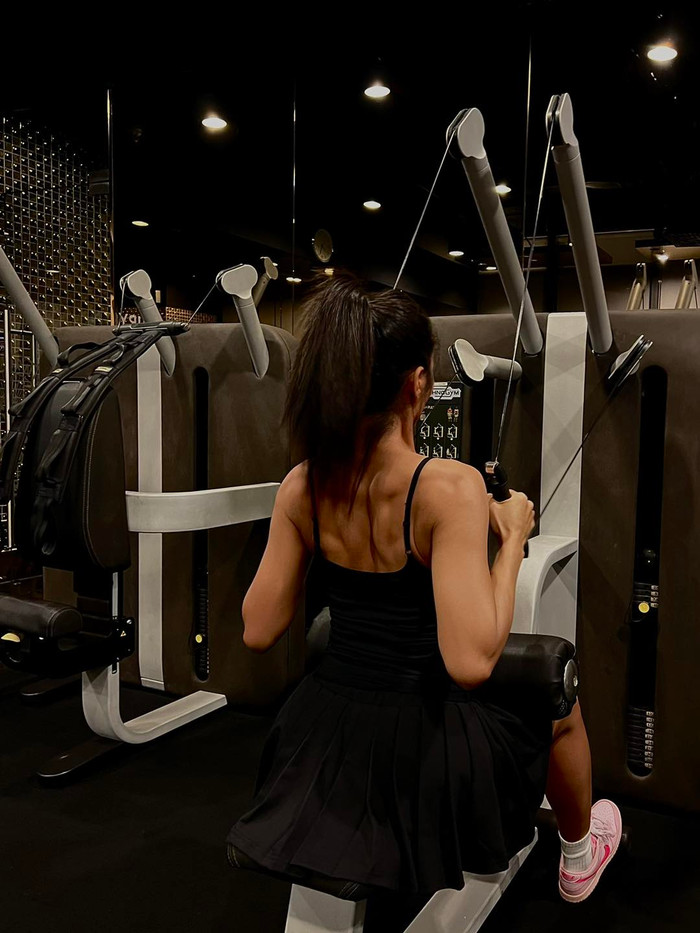 H'Hen Niê tự hào vì thói quen lành mạnh của bản thân. Ảnh: FBNV