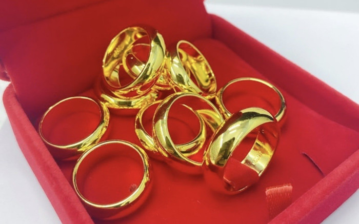 Giá vàng hôm nay (18/11): Vàng trong nước hiện ra sao sau 1 tuần 'sóng gió'? Ảnh 2