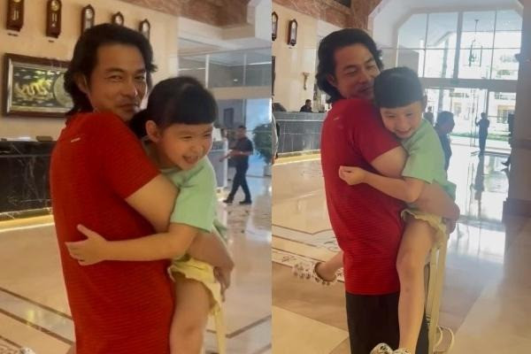 Cô bé Sumi Thanh Nhã rất quấn quýt bố.