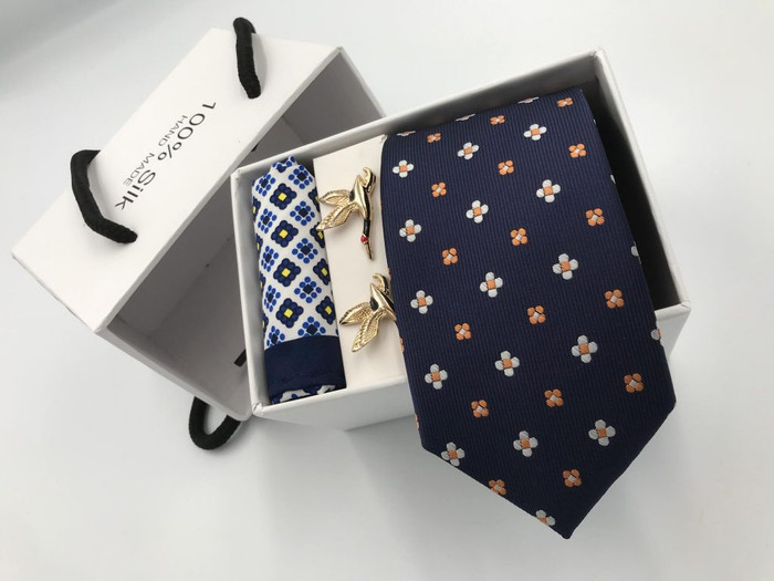 Đây là hai món quà ý nghĩa nhất dành tặng cho thầy/cô.