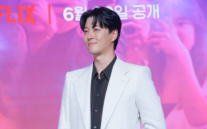 Nhắc lại chuyện từng yêu 5 mỹ nhân đình đám, một nam diễn viên nổi tiếng bị khán giả 'ném đá' dữ dội Ảnh 2