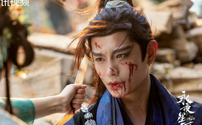 Đinh Vũ Hề có cả nhan sắc và diễn xuất.