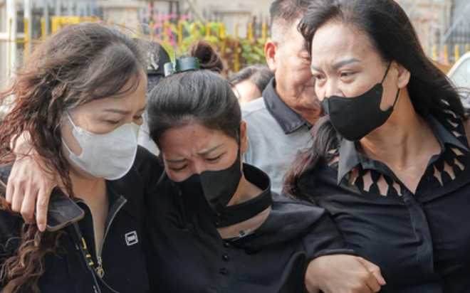 Hoãn xét xử vụ án nam sinh lớp 8 bị đánh tử vong ở Long Biên Ảnh 2