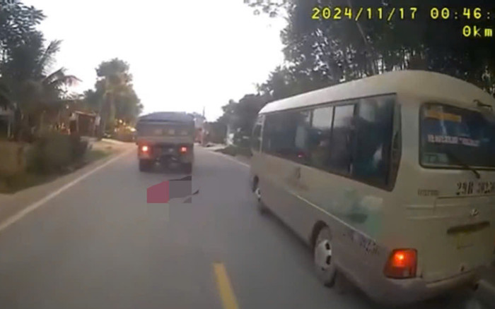 Xót xa bé gái 5 tuổi bị xe tải cán tử vong khi vừa rời xe đưa đón Ảnh 2