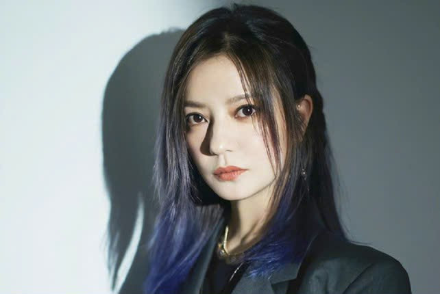 Công ty Triệu Vy đối diện với 400 vụ kiện. Ảnh: iFeng.