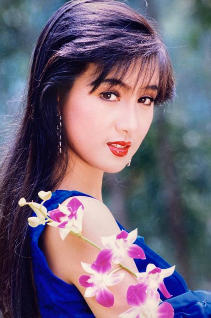 Hiền Mai là 'Nữ hoàng ảnh lịch' thập niên 90.