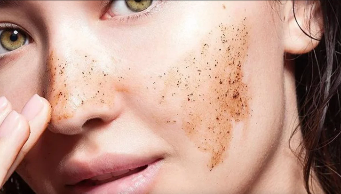 Chỉ nên tẩy tế bào chết 2 - 3 lần/tuần để đạt hiệu quả cao.