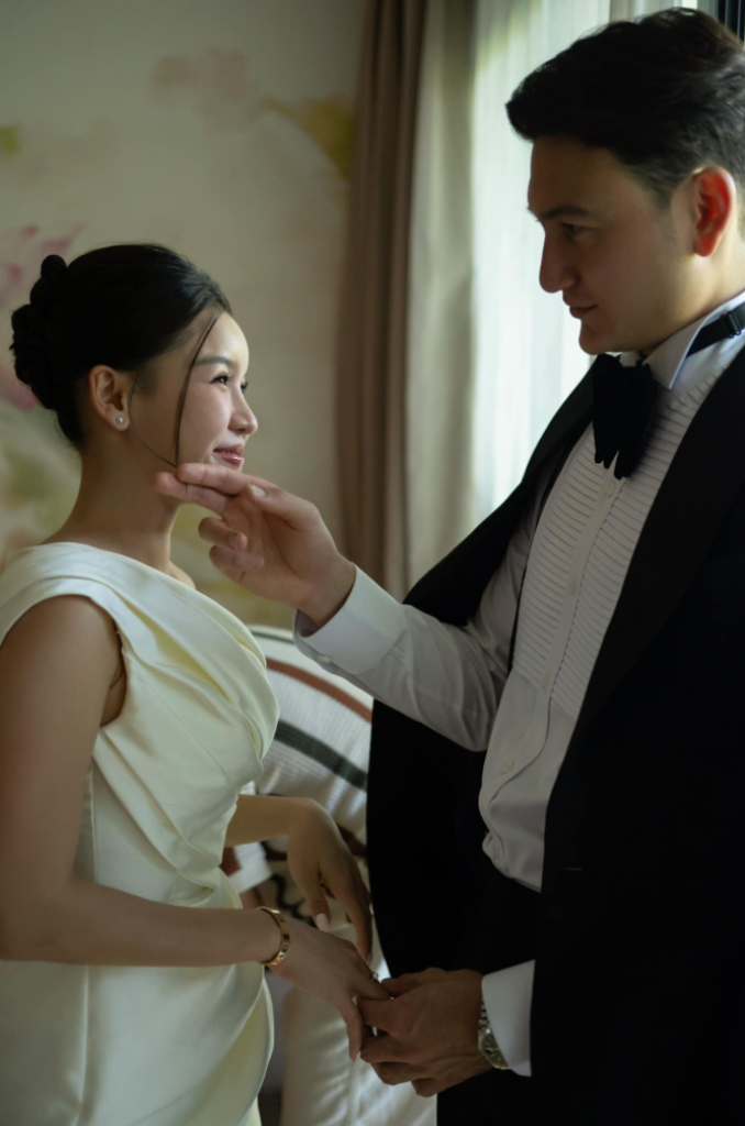 Vợ Đặng Văn Lâm thông báo mang thai bé trai vào hôm 23/9.