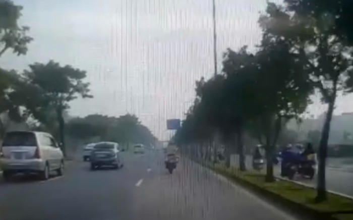 Sản phụ vỡ ối giữa đường, CSGT TPHCM bật còi hụ mở đường khẩn cấp Ảnh 2