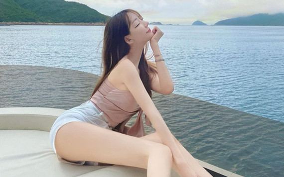 Người mẫu sống sang chảnh sau khi lộ ảnh 'giường chiếu' lúc chưa 18 tuổi Ảnh 2