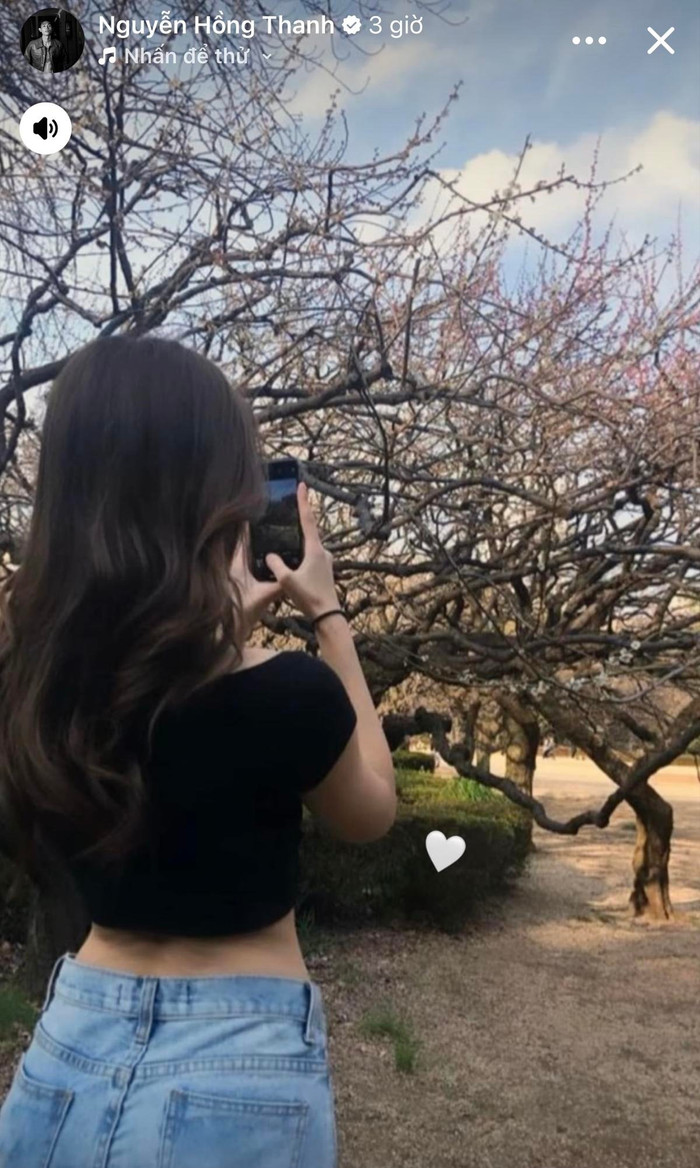 Hồng Thanh từng úp mở chuyện hẹn hò với BiVi Vũ. (Ảnh FBNV)