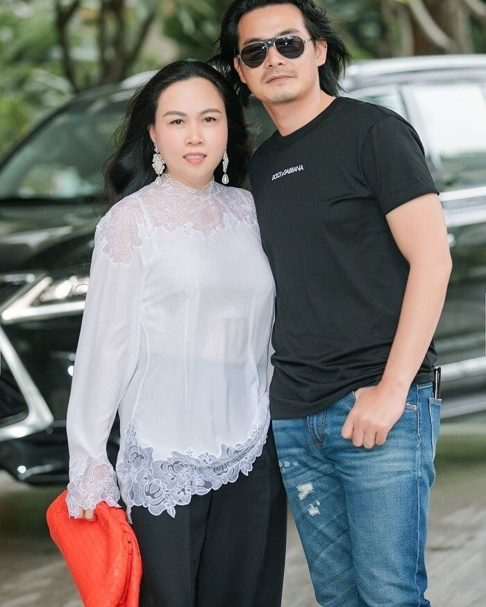 Phượng Chanel sống kín tiếng sau khi ly hôn Quách Ngọc Ngoan. (Ảnh FBNV)