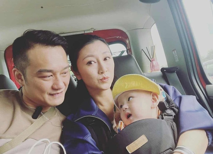 Nam ca sĩ nổi tiếng bị bắt gặp đi làm phụ hồ, kiếm thêm tiền nuôi vợ con Ảnh 4