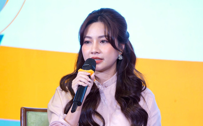 Diệp Lê: 'Tôi choáng ngợp trước ngành công nghiệp bán hàng online ở Hàn và Trung Quốc' Ảnh 2