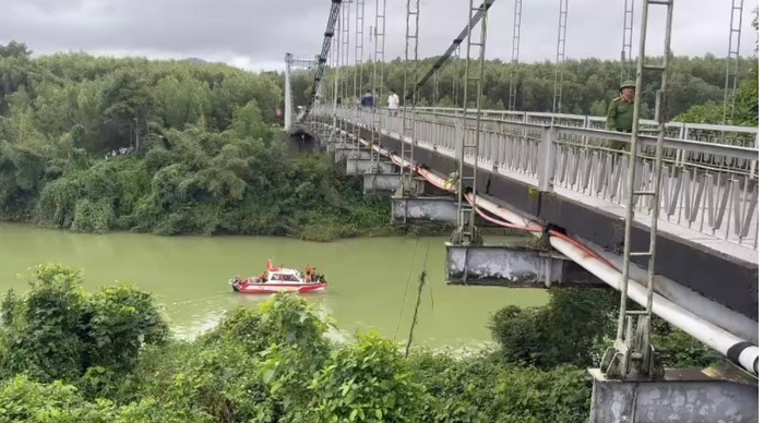 Hiện trường vụ tai nạn nghiêm trọng khiến 2 người mất tích - Ảnh: Báo Giao Thông