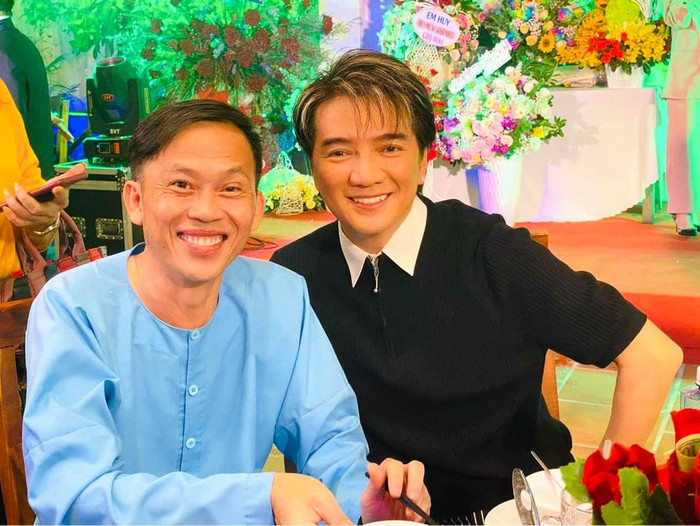 Đàm Vĩnh Hưng xem nghệ sĩ Hoài Linh như 'đại ân nhân'. 