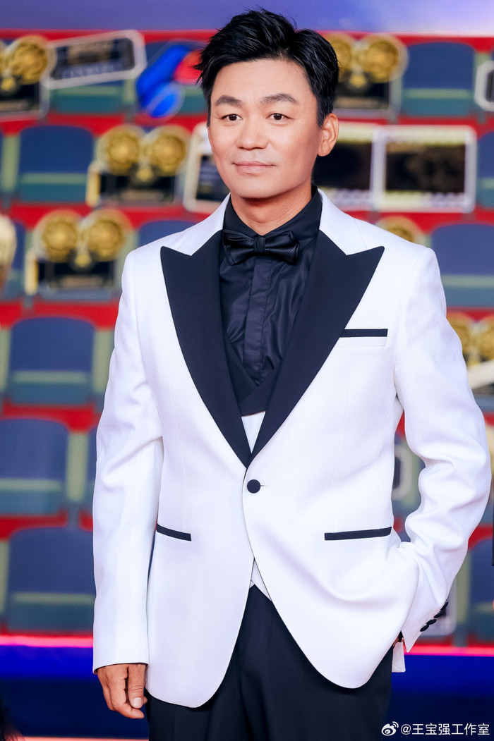 Vương Bảo Cường bị tố lừa đảo.