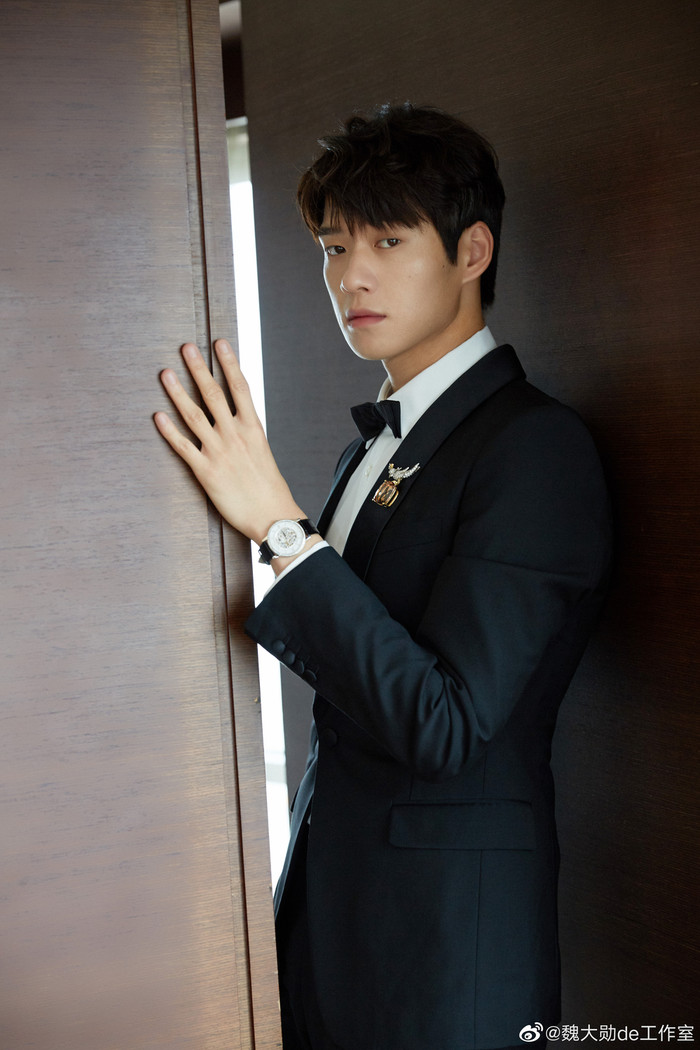 Ngụy Đại Huân là thiếu gia hàng thật giá thật của showbiz Hoa ngữ.