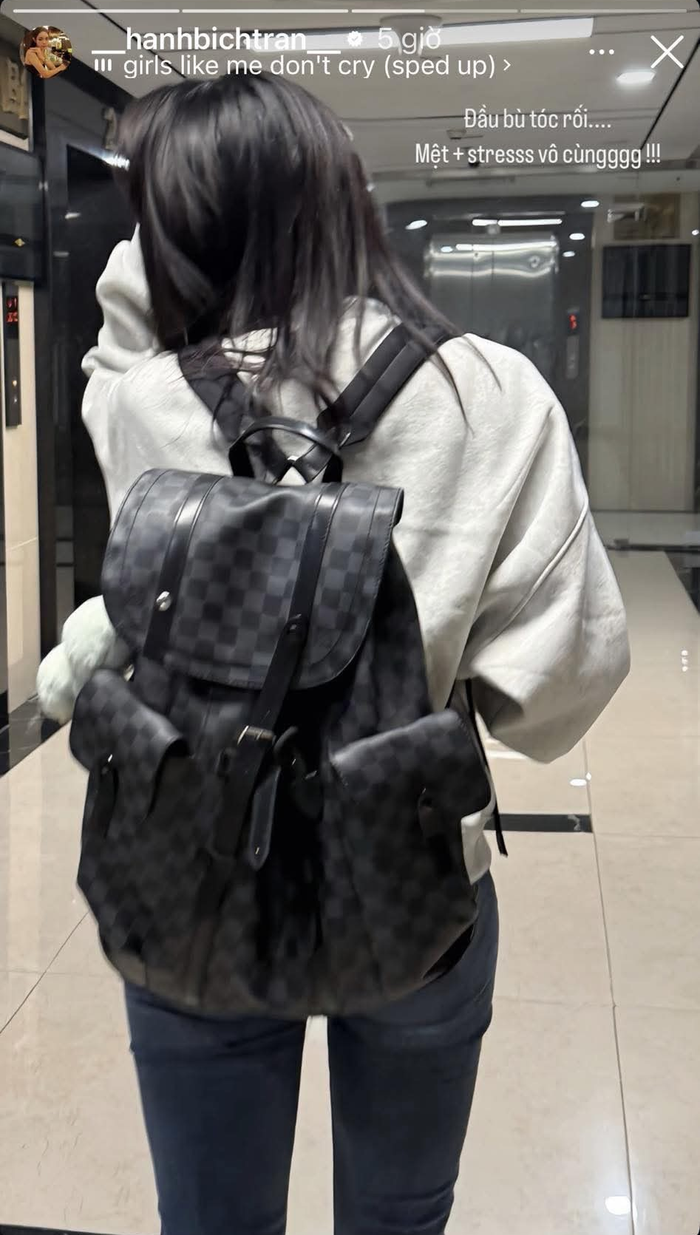 Bạn gái Vũ Văn Thanh gây chú ý về tình trạng hiện tại.