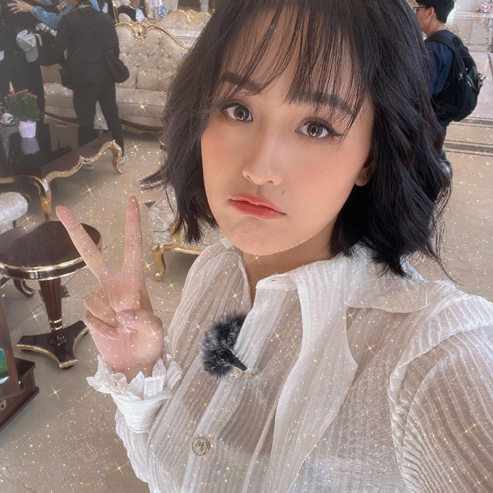 Showbiz 24h: Mai Phương Thuý tận hưởng cuộc sống bình yên, êm ấm. Côn còn nuôi thêm thú cưng và có niềm đam mê với bộ môn tennis. Ảnh: FBNV