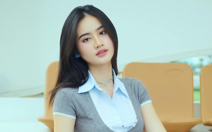 Clip quay lén Ý Nhi thân mật bên một người đặc biệt khi vừa về Việt Nam gây chú ý Ảnh 2