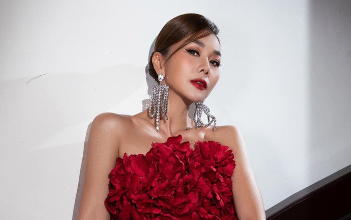 Đăng đàn giải thích về sự cố, Thanh Hằng được khen ngợi Ảnh 2