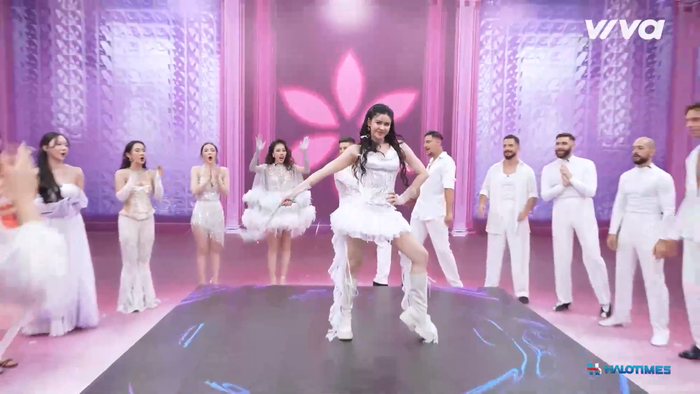 Trương Quỳnh Anh tái hiện siêu hit 'Đơn côi', giọng hát khác gì so với hơn chục năm trước? Ảnh 4