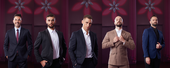 Những người chơi nam xuất hiện sau khi các mỹ nhân giới thiệu 'profile' của mình đến khán giả. Dàn 'trai xinh' có phong cách ăn mặc lịch lãm với loạt vest nhiều màu sắc khác nhau. 