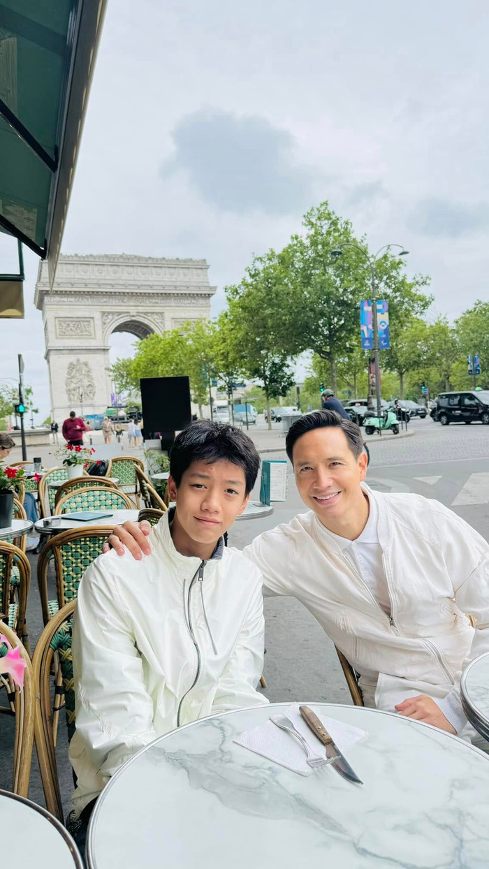 Hồ Ngọc Hà cho biết Kim Lý và con trai có mối quan hệ rất thân thiết, gắn bó trong suốt nhiều năm qua. (Ảnh: FBNV)