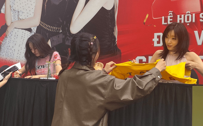 T-ara bập bẹ nói tiếng Việt tại fanmeeting, cưng chiều fan hơn cả 'trứng mỏng' Ảnh 2