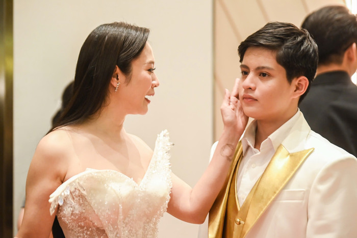 Con trai của nữ diễn viên Thanh Thuý gây chú ý với vẻ ngoài như tài tử Hàn Quốc.