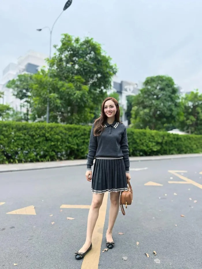 Nhà báo Ngọc Hà khoe mới hoàn thành công việc. (Ảnh FBNV)