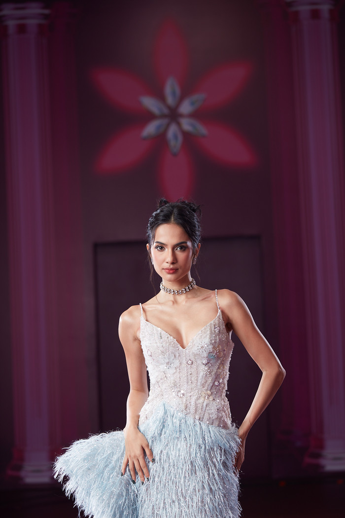 Emma Lê sở hữu sắc vóc quyến rũ, là nhân tố khiến nhiều khán giả tò mò khi thử sức tại Bước Nhảy Hoàn Vũ. 