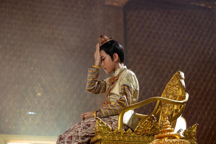 Nữ Hoàng Ayodhaya gây sốc với loạt tình tiết mới