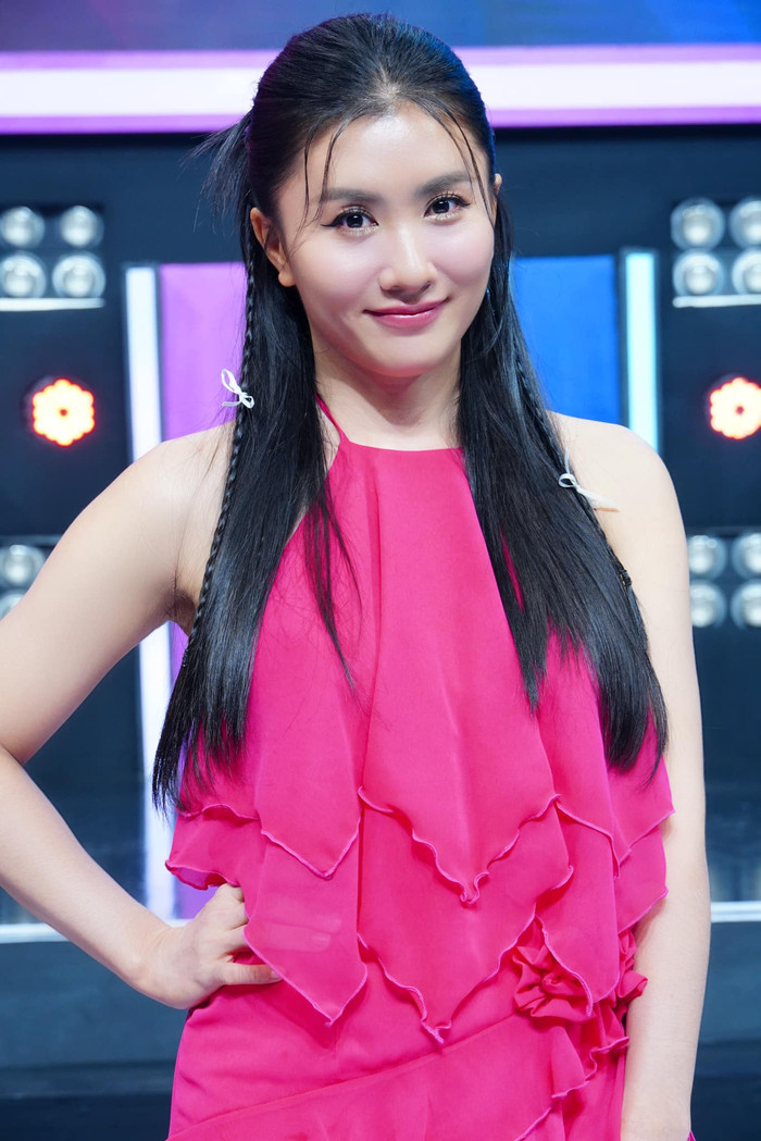 Nguyệt Ánh tập trung kinh doanh, chăm sóc con trai thay vì hoạt động nghệ thuật sôi nổi như trước.