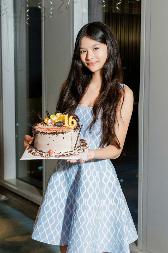 Con gái Trương Ngọc Ánh đón sinh nhật tuổi mới ý nghĩa bên gia đình. Ảnh: FBNV