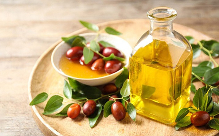 Công thức tự nhiên từ dầu giúp da bạn ngày càng rạng rỡ Ảnh 2