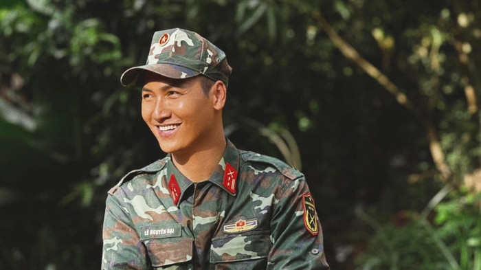 Không Thời Gian của Mạnh Trường là ứng cử viên nặng ký tranh ngôi đầu BXH với Tham Vọng Giàu Sang.