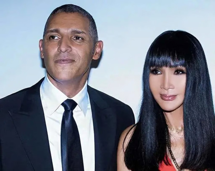 Nữ ca sĩ nổi tiếng một thời bị ung thư lần thứ 3, nhan sắc bị tàn phá khán giả không thể nhận ra Ảnh 2